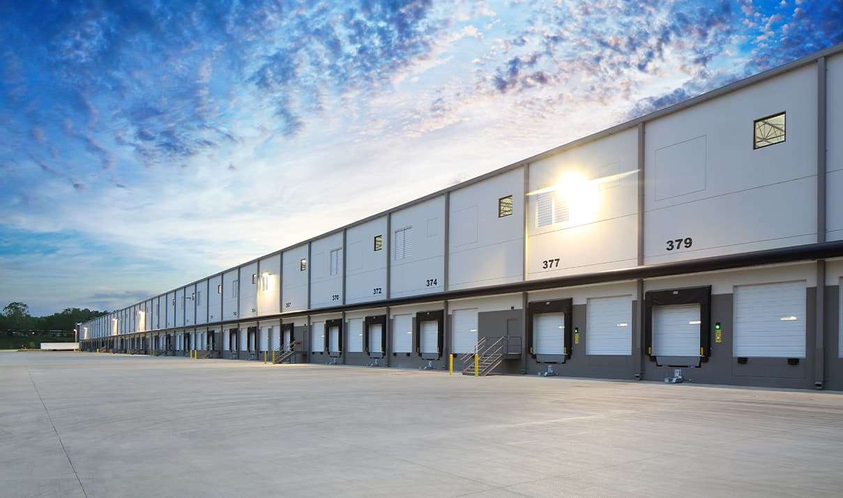 warehouse-exterior global reach